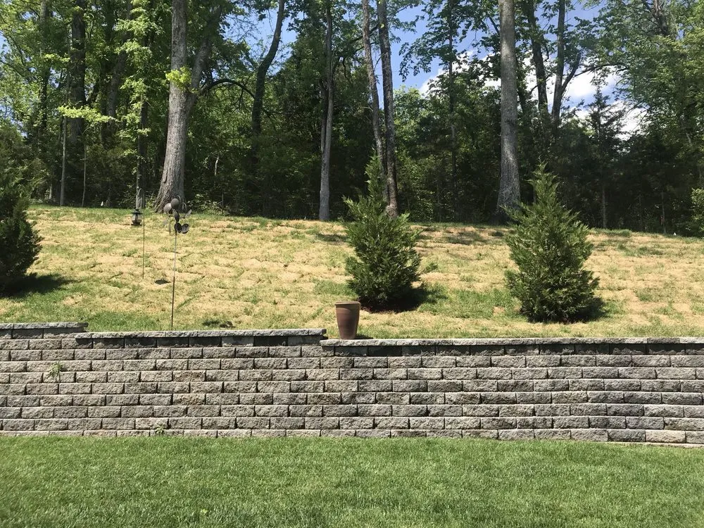 Professional lawn care service experts serving Murfreesboro, TN - All Summer Landscaping & Lawn Care