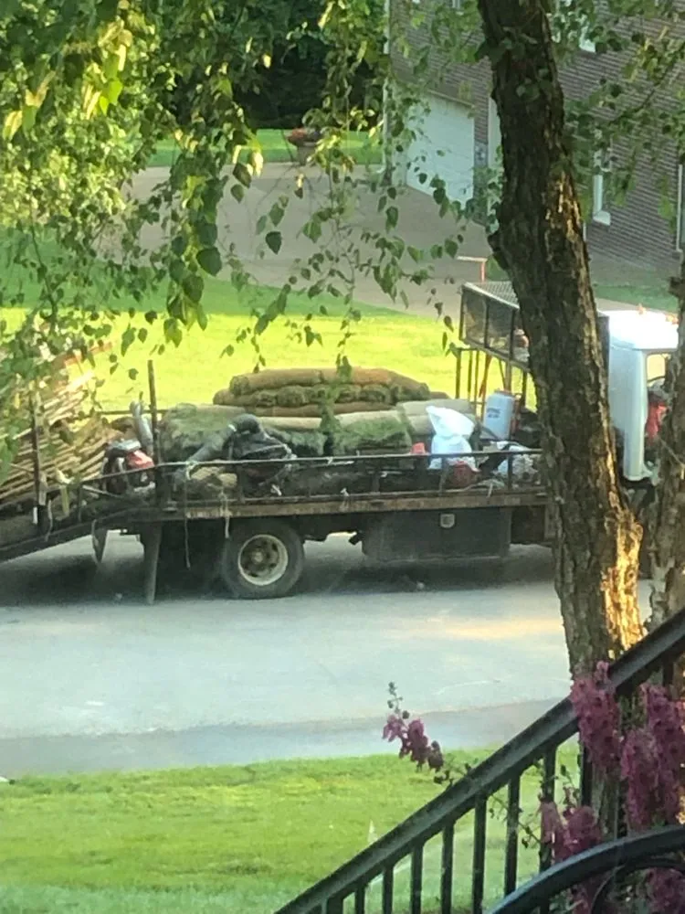 Expert yard maintenance in Murfreesboro, TN - All Summer Landscaping & Lawn Care