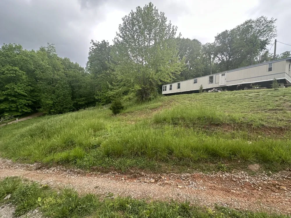 Expert yard maintenance experts serving Saint Albans, WV - All Terrain