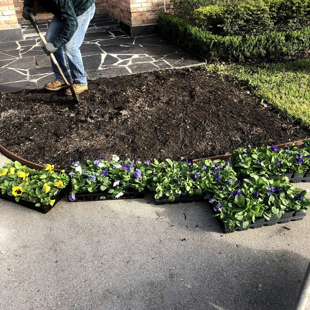 Expert garden landscaping for beautiful yards in Fresno, TX by All texan pro services