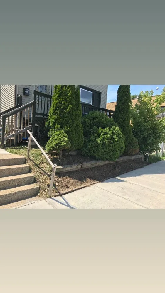 Top-rated residential landscaping in South Milwaukee, WI by All The Family