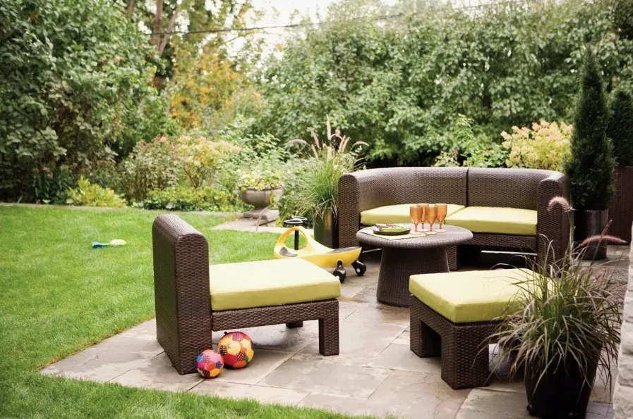 Top-rated outdoor landscaping with custom design in Port St. Lucie, FL by All The Way Up Lawn Care