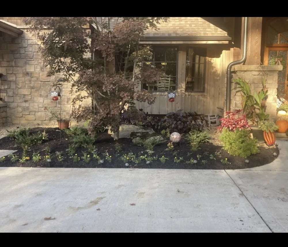 Custom garden landscaping experts serving Cleveland, TN - All Things Green