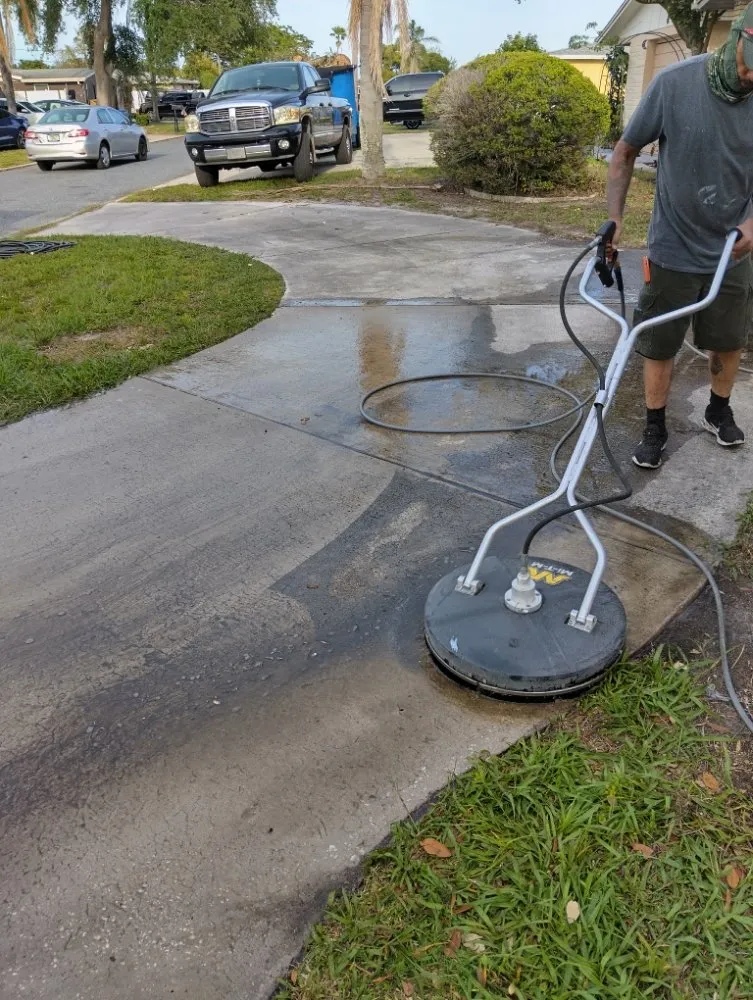 Custom yard maintenance in Lutz, FL - All Trades Property Maintenance