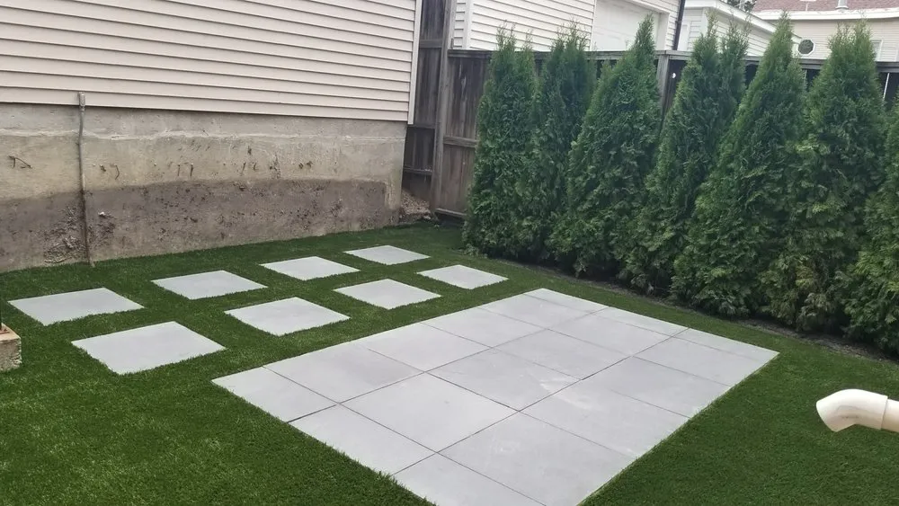 Local lawn care service near you in Chicago, IL by All Turfscape