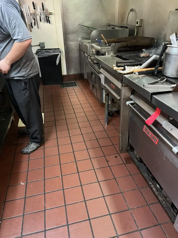 Top-rated yard cleanup service in Riviera Beach, FL by All Type Cleaning Services