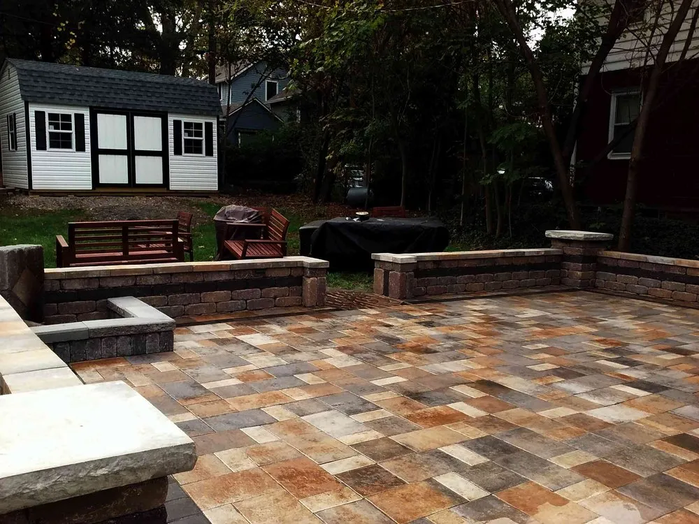 Professional garden landscaping experts serving Maybee, MI - All Type Landscape