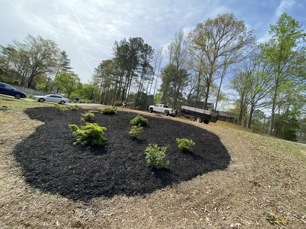 Expert yard maintenance in Lawrenceville, GA - All United LawnCare