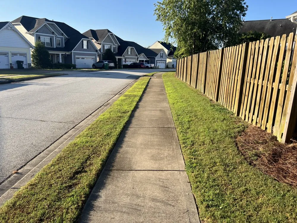 Top-rated lawn care service experts serving Greer, SC - All Upstate Lawn and Outdoor Services