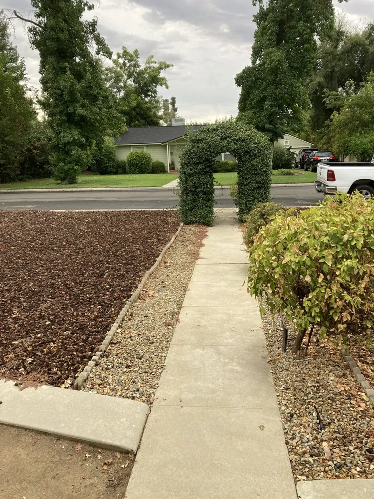 Top-rated landscape design for beautiful yards in Fresno, CA by All Works