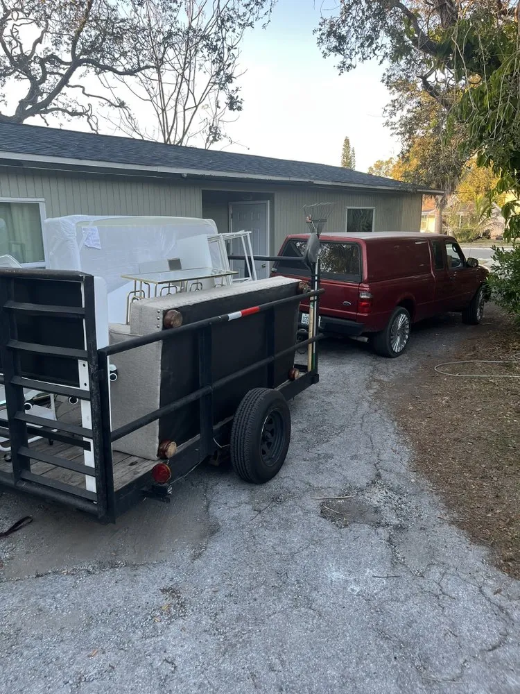 Reliable lawn mowing service in Tampa Bay, FL - All Year Cuts