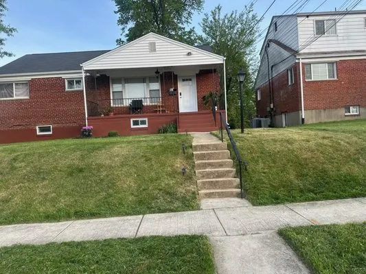 All Year Land Care Logo