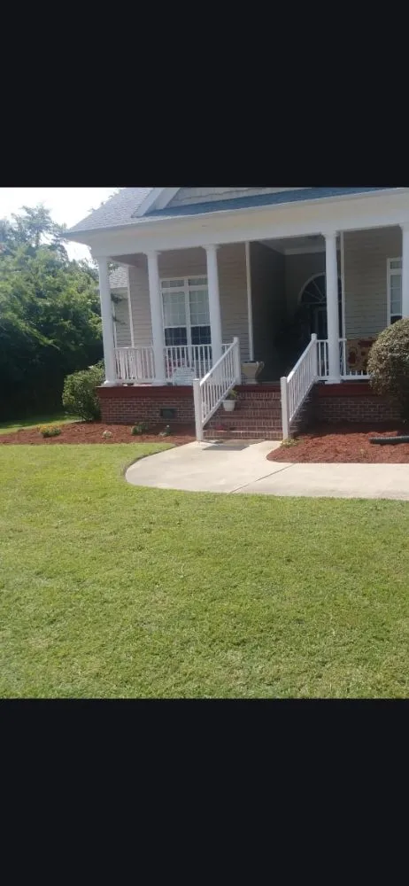 Affordable outdoor landscaping experts serving Pullman, WA - All year Lawncare