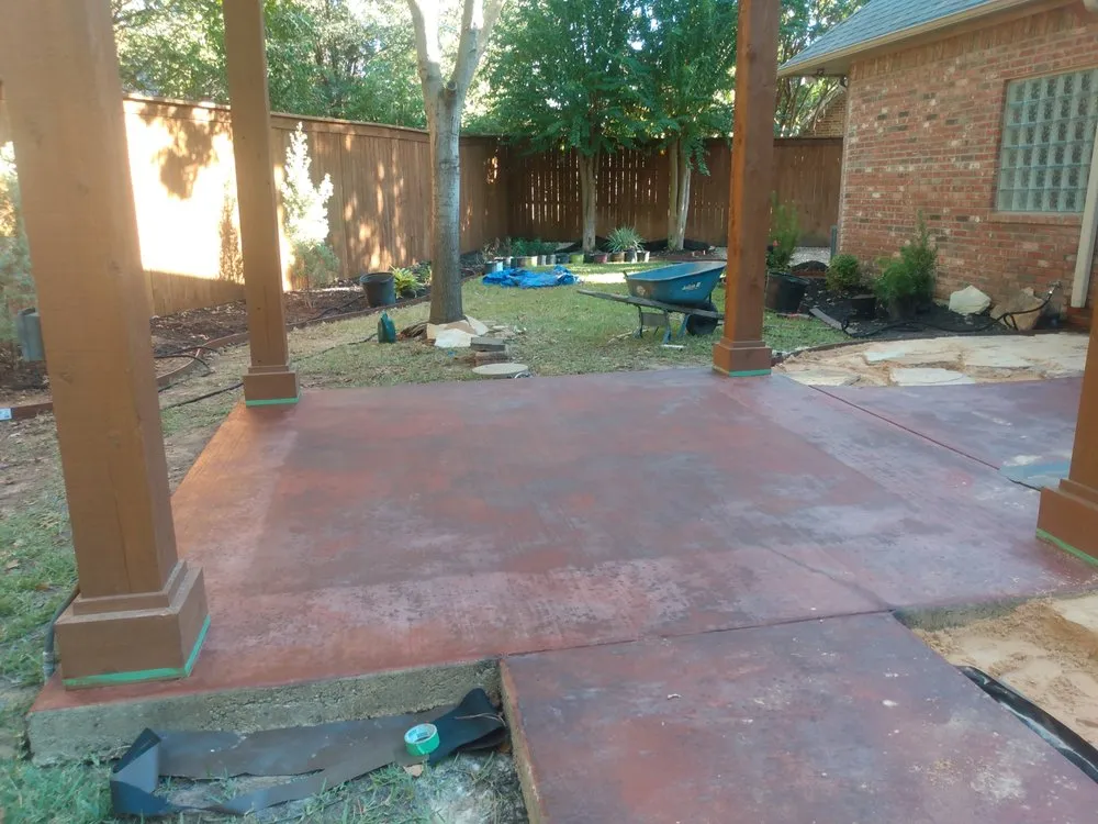 Custom outdoor landscaping in Fort Worth, TX - All Year Round Landscape Design