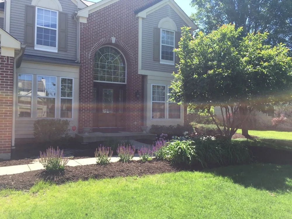 Professional garden landscaping in Morris, IL by All Year Round Landscape Services