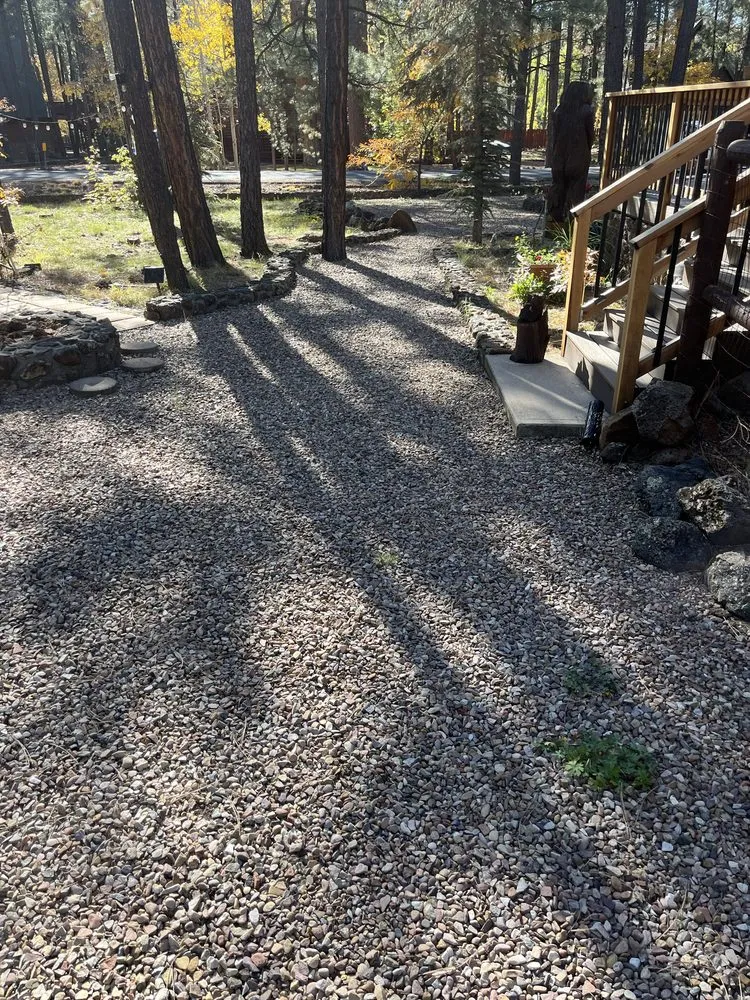 Expert yard cleanup service in Pinetop-Lakeside, AZ by All You Need is Love Services