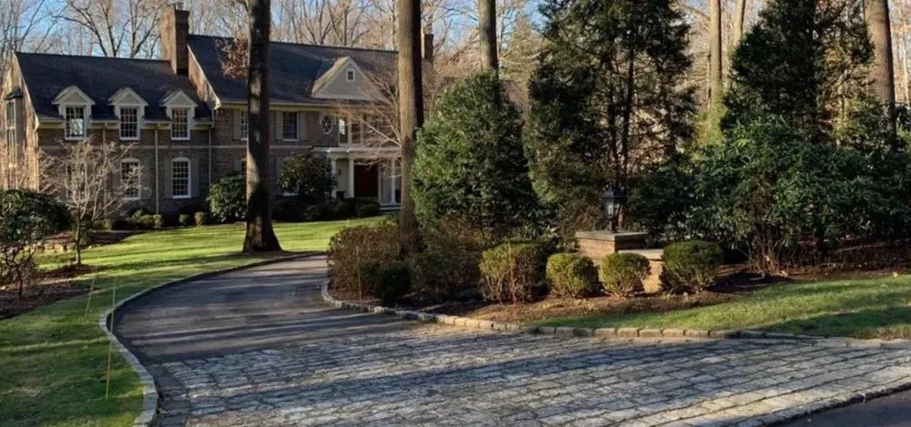 Reliable yard maintenance in Mahwah, NJ by Allan Bellezza Contracting