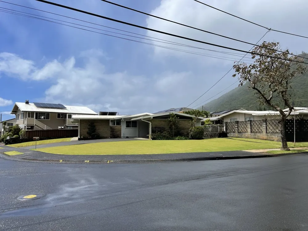 Reliable yard maintenance for beautiful yards across Honolulu, HI - Allan Yard Maintenance and Landscaping