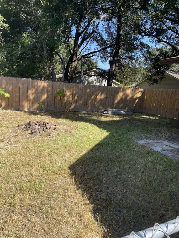 Affordable residential landscaping in Pensacola, FL by Allanneighborhelp