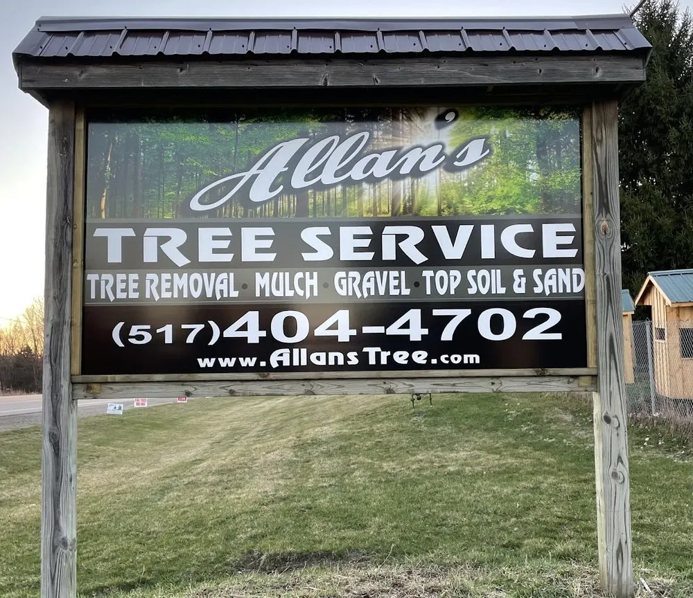 Professional lawn mowing service experts serving Fowlerville, MI - Allan's Tree Service