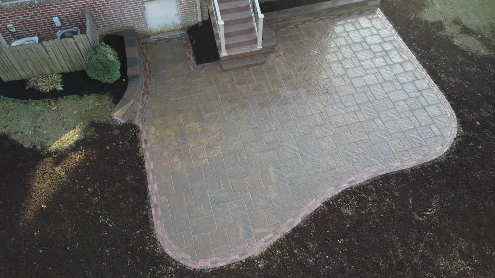 Local yard maintenance in Pittsburgh, PA by Allen Construction