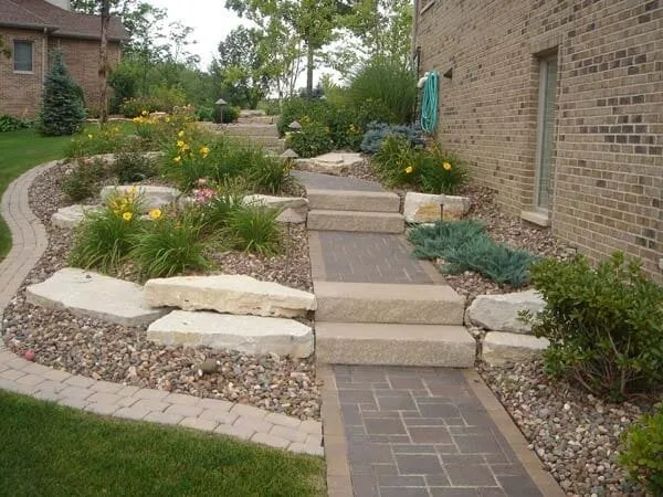 Trusted landscape installation experts serving Schererville, IN - Allen Landscape Centre