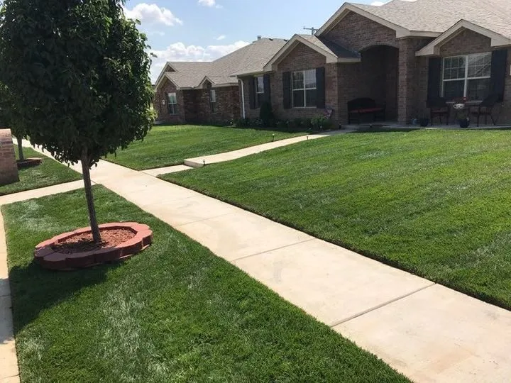 Professional garden landscaping for homes across Amarillo, TX - Allen Lawn Care