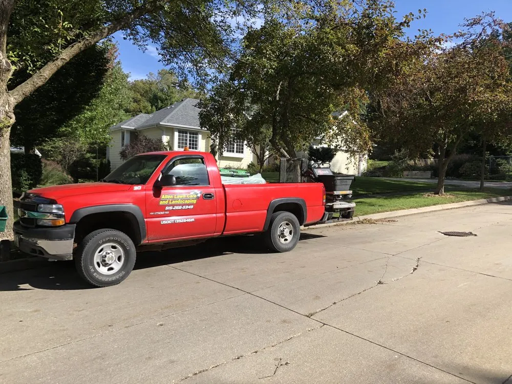 Affordable landscape design experts serving Des Moines, IA - Allen Lawn Care And Landscaping