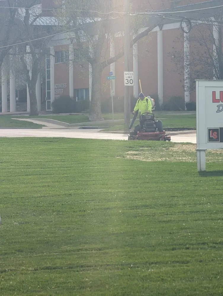 Local outdoor landscaping in Des Moines, IA - Allen Lawn Care And Landscaping