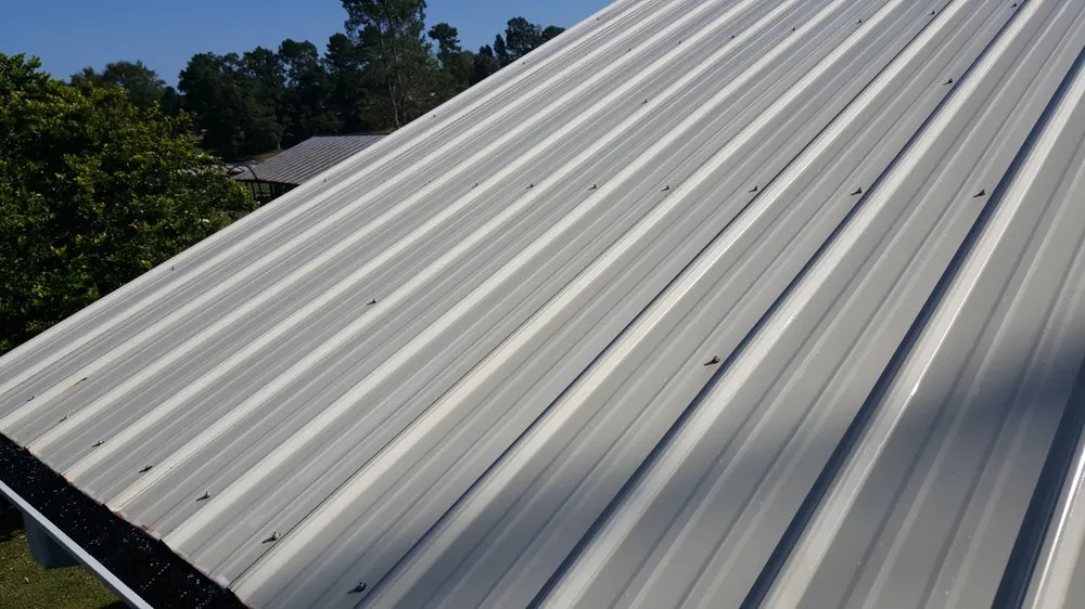 Professional yard cleanup service for beautiful yards in Summit, MS by Allen Lawn Care Services