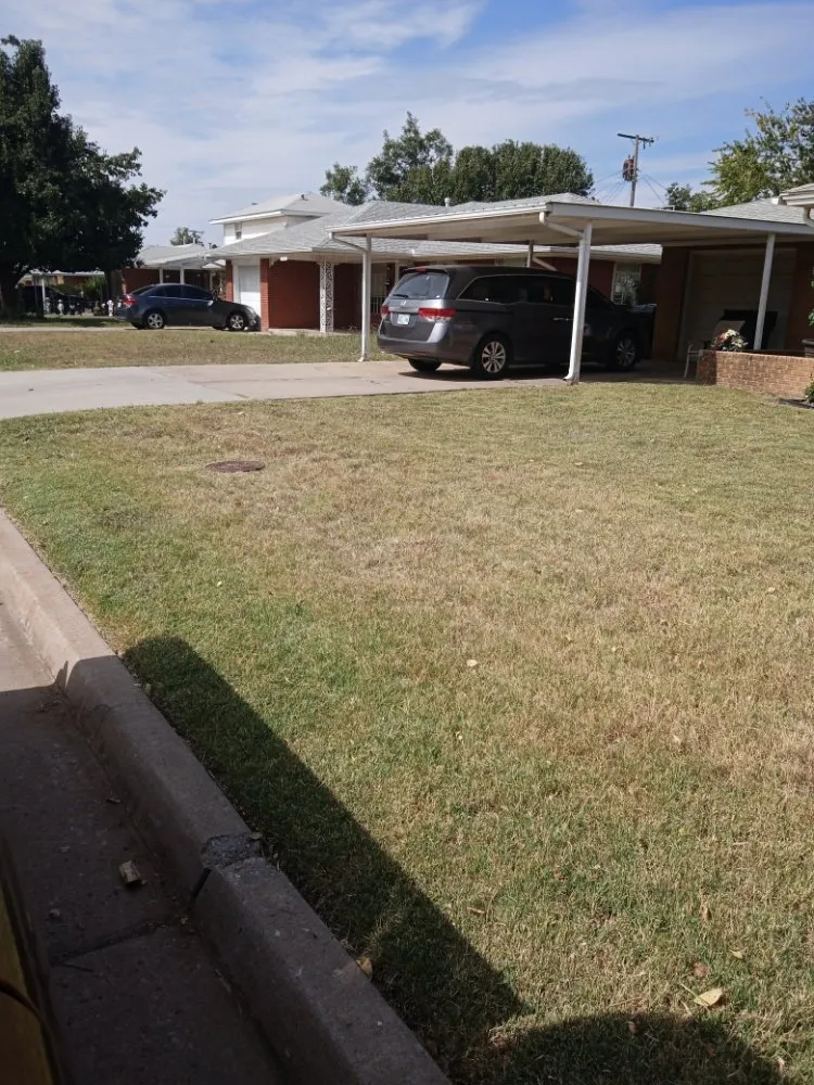 Professional garden landscaping experts serving Oklahoma City, OK - Allen Lawn Service