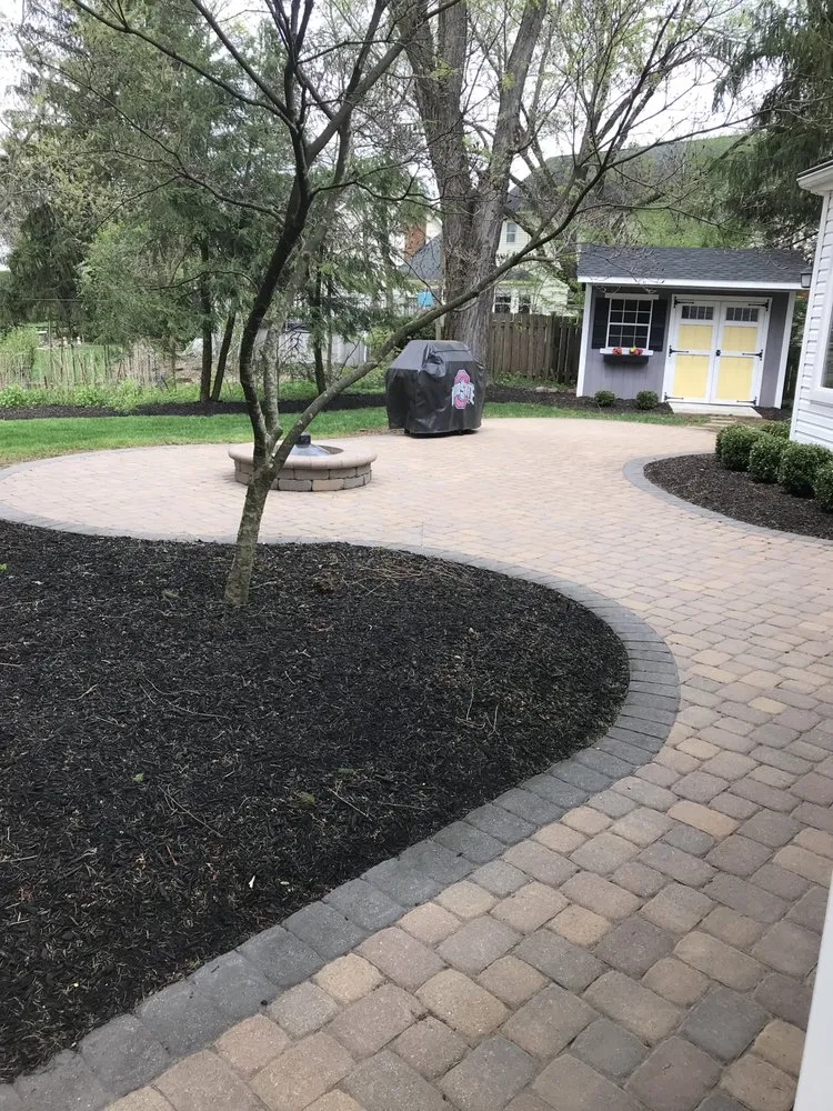 Trusted outdoor landscaping for beautiful yards in Westerville, OH by Allen Lawn Service