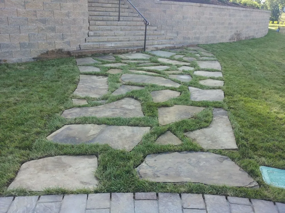 Trusted outdoor landscaping experts serving St. Louis, MO - Allen Outdoor Solutions