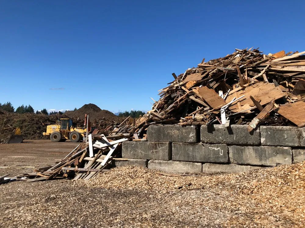 Custom lawn care service for outdoor upgrades in Belfair, WA by Allen Shearer Trucking and Landscape Supply Inc.