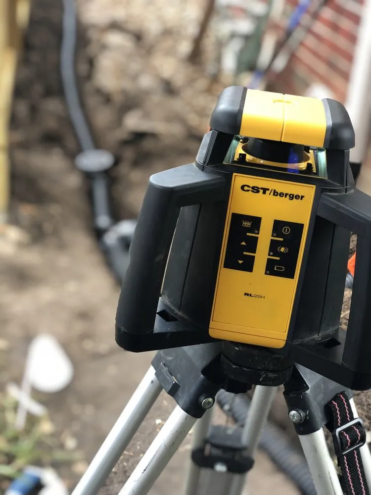 Reliable lawn care service for homes in Katy, TX by Allende Irrigation and Landscaping