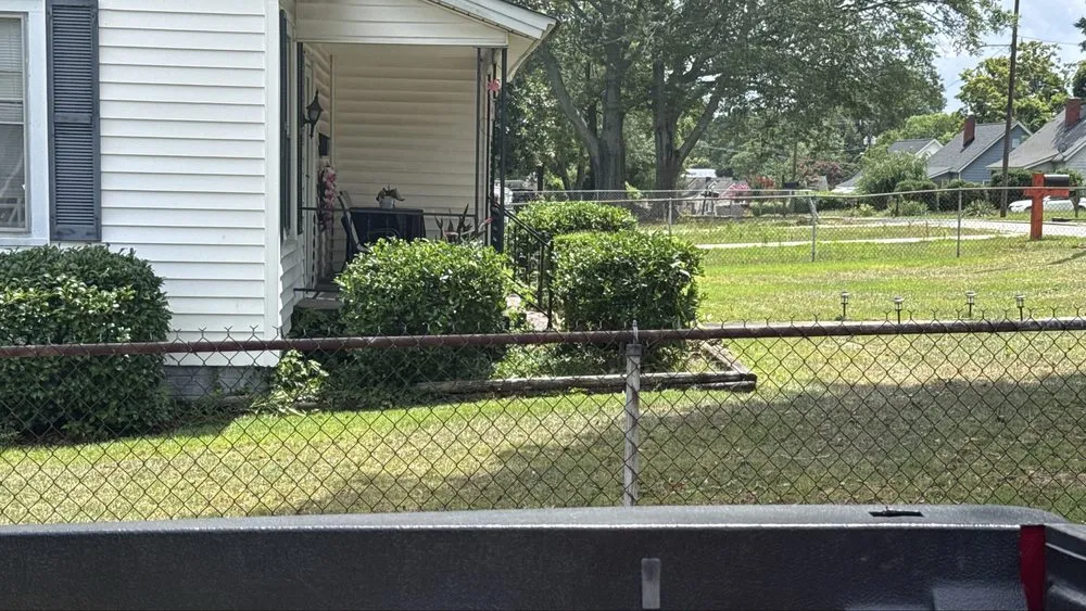 Affordable yard maintenance for year-round maintenance in West Pelzer, SC by Allen’s All In Lawn Care