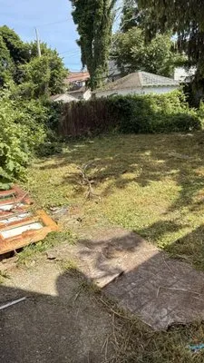 Allen’s Family Landscaping Logo