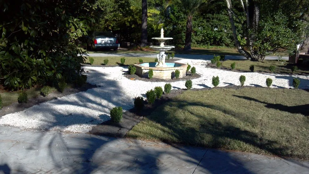 Professional yard cleanup service experts serving Orangeburg, SC - Allen's Landscaping