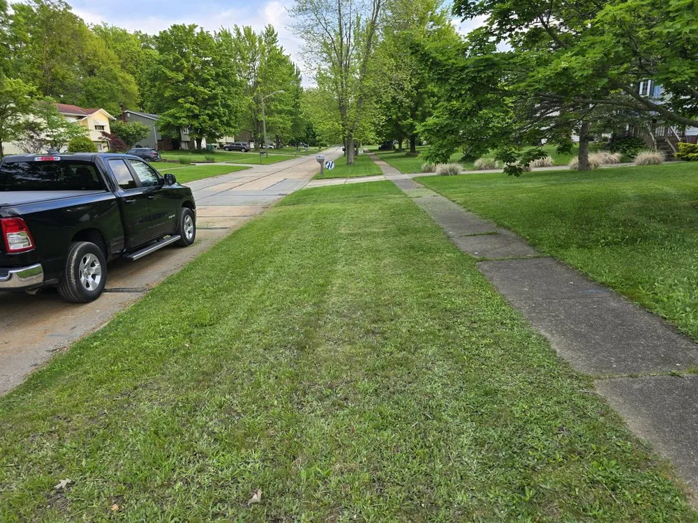 Reliable garden landscaping near you in Madison, OH by Allen's Lawn Care