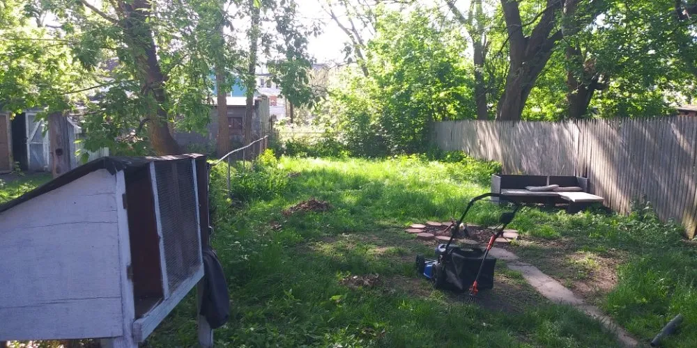 Local lawn mowing service in Schenectady, NY - Allen's lawn care