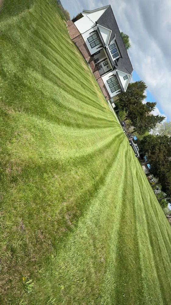 Reliable garden landscaping in Sevierville, TN by Allen’s Lawn Care