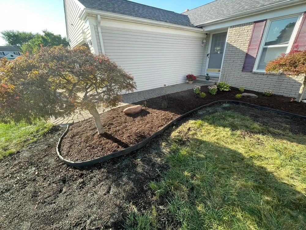 Custom lawn care service in Capac, MI - Allenton Lawn