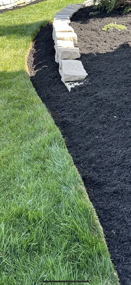 Local yard cleanup service in Allentown, PA - Allentown Lawn & Landscape