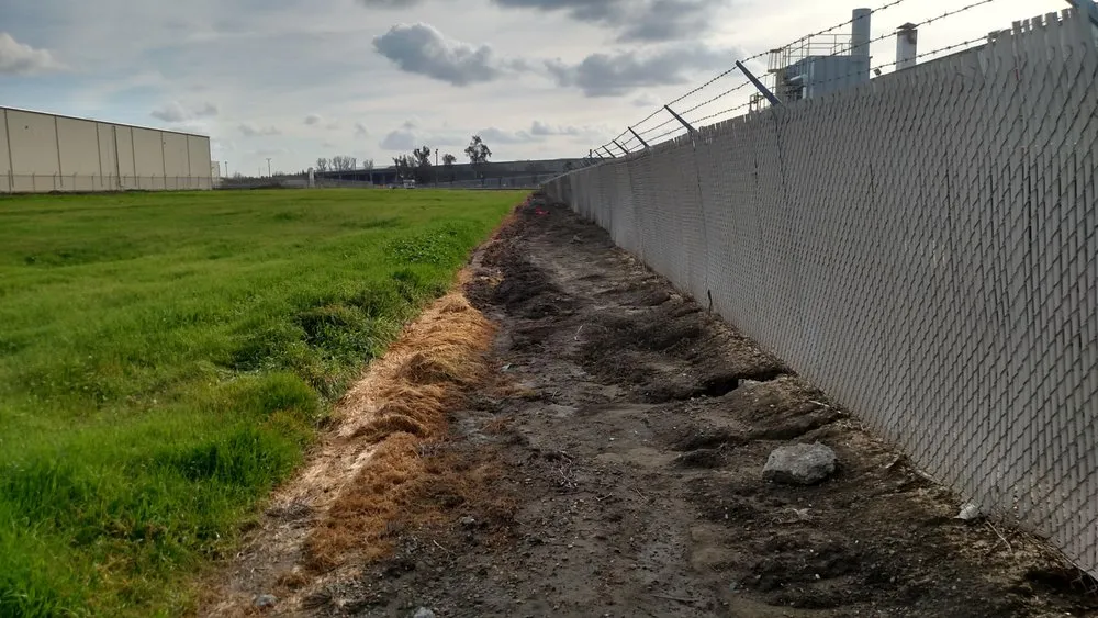 Reliable yard maintenance experts serving Livingston, CA - Allied Weed Control