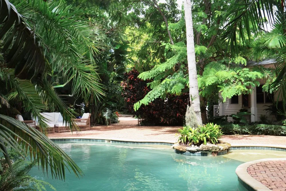 Custom residential landscaping in Boca Raton, FL - Alligator Landscaping