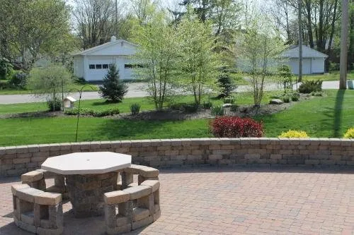 Top-rated landscaping services experts serving Martinsville, IN - Allison Farms Landscaping