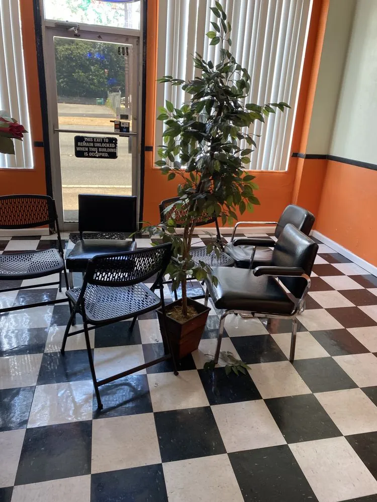 Custom yard maintenance for homes across Gretna, FL - Alls Cleaning and Lawn Service