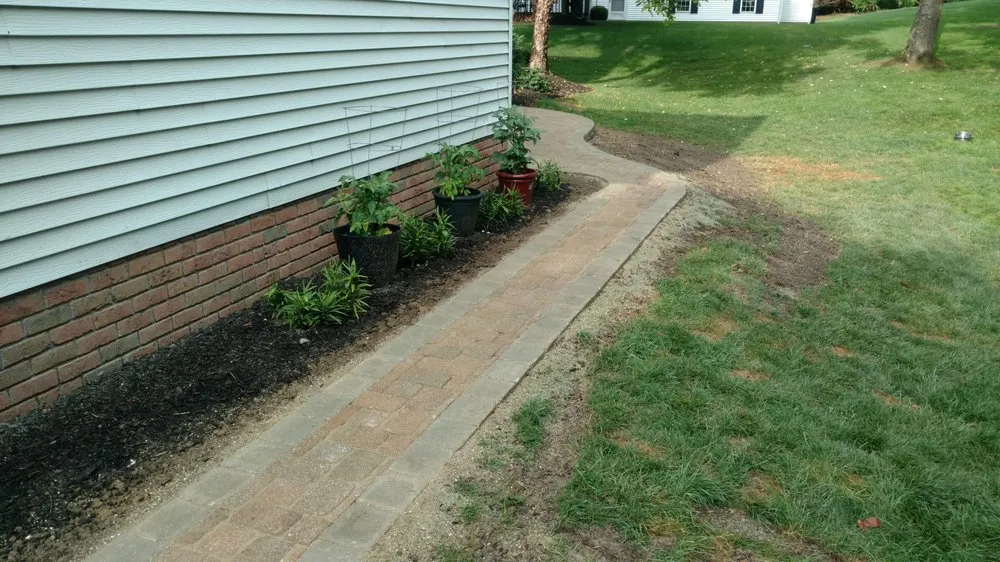 Affordable garden landscaping in Canton, OH by Allscape Patio & Landscape
