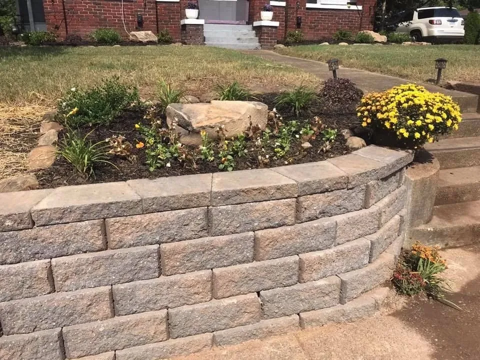 Custom lawn mowing service in Chattanooga, TN by Allscapes Lawn Care & Landcaping