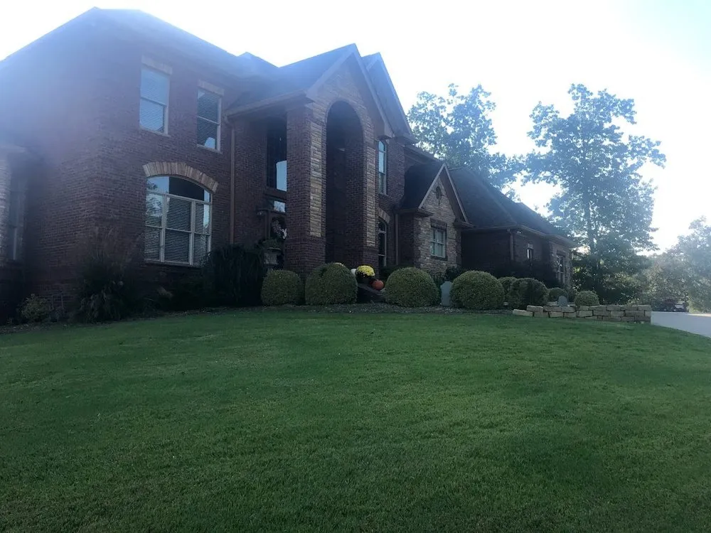 Local outdoor landscaping experts serving Chattanooga, TN - Allscapes Lawn Care & Landcaping